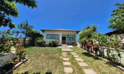 Casa com 2 dormitórios à venda, 99 m² por R$ 530.000,00 - Balneário São Pedro - São Pedro da Aldeia/RJ