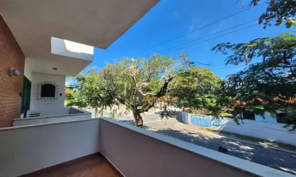 Apartamento com 2 dormitórios à venda, 67 m² por R$ 310.000,00 - Palmeiras - Cabo Frio/RJ
