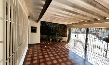 Sobrado com 3 dormitórios à venda, 200 m² por R$ 800.000,00 - Campestre - Santo André/SP