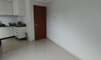 Apartamento com 2 quartos para alugar na Rua Amaral Santos, Jardim Silvana, Santo André