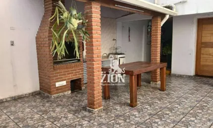 Casa com 3 quartos à venda na Rua Santa Lucrécia de Aguiar, 339, Cachoeirinha, São Paulo