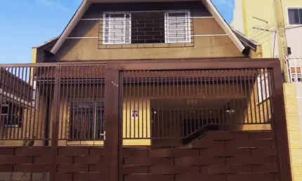 Lindo sobrado com 2 quartos sendo uma suíte - bairro cidade jardim