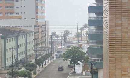 Apartamento Residencial à venda, Guilhermina, Praia Grande - AP0358.