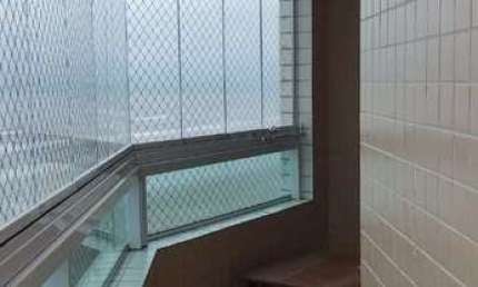 Apartamento com 2 dormitórios à venda, 70 m² por R$ 480.000,00 - Maracanã - Praia Grande/SP