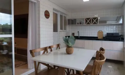 Lindo apartamento 03 dormitórios mobiliado e decorado
