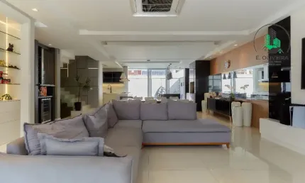Casa com 500,00m², piscina, área gourmet e jacuzzi no boulevard previllege;