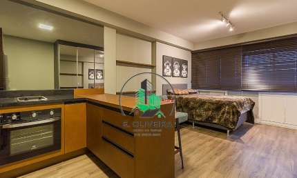 Studio pronto para morar ou investir no coração de Curitiba, com excelente retorno!