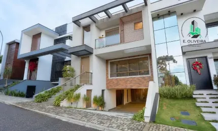 Casa com 3 suítes, espaço gourmet com churrasqueira com 321,00m² no condomínio boulevard previllege no uberaba