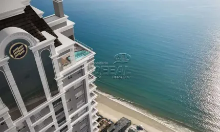 Apartamento com 4 quartos à venda em Meia Praia, Itapema  por R$ 4.735.139