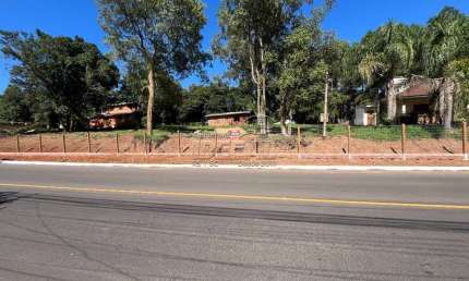 Terreno à venda no Centro, Nova Santa Rita  por R$ 810.000