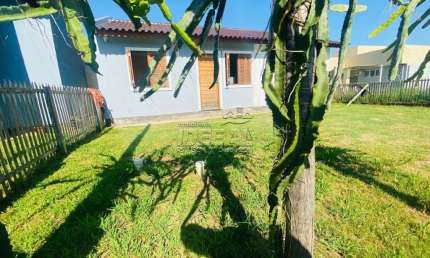 Casa com 2 quartos à venda no Caju, Nova Santa Rita  por R$ 250.000