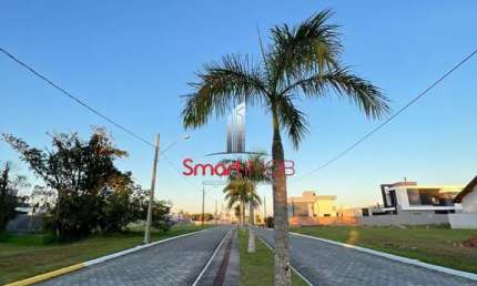 Terreno em condomínio fechado à venda na Quadra a Lote 9, 123, Universitário, Tijucas por R$ 450.000