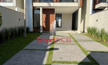 Casa com 3 quartos à venda na José João Benatti, 107, Universitário, Tijucas por R$ 1.200.000