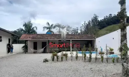 Casa com 3 quartos à venda na Sc 108, 555, Tijipió, São João Batista por R$ 750.000