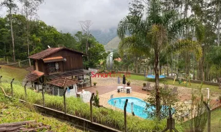 Chácara / sítio com 3 quartos à venda na Estrada Geral Canto dos Limôes, 300, Fernandes, São João Batista por R$ 1.700.000