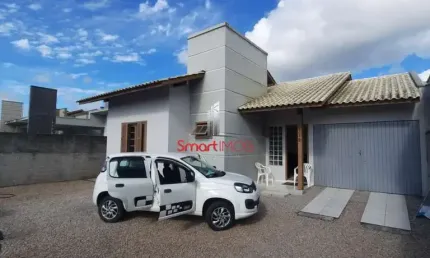 Casa com 2 quartos à venda na Amazonas, 118, Universitário, Tijucas por R$ 800.000