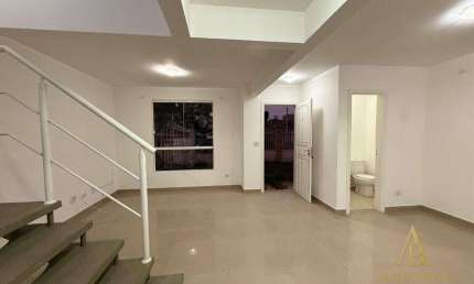 Sobrado com 3 dormitórios à venda, 124 m² por R$ 620.000 - Menino Deus - Quatro Barras/PR