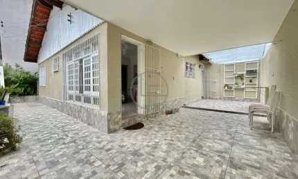 Casa com 2 quartos à venda na Rua Guilherme de Almeida, 240, Cidade Ocian, Praia Grande