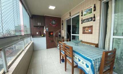 Apartamento com Sacada Gourmet a Carvão e Lazer Completo