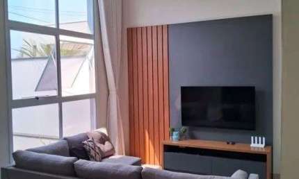 Casa em condomínio fechado com 3 quartos à venda no Jardins do Império, Indaiatuba  por R$ 940.000