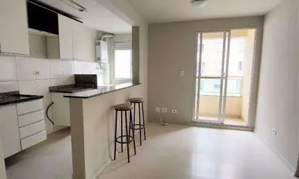Apartamento com 2 dormitórios para alugar, 50 m² por R$ 1.900/mês - Portão - Curitiba/PR