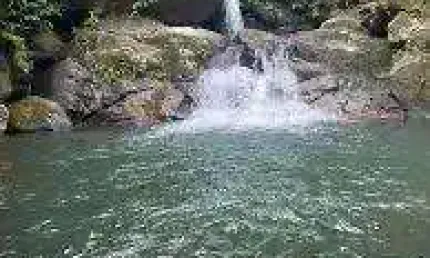 Terreno à venda no centro, rio bonito  por r$ 40.000