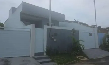 Casa com 2 quartos à venda na Rua das Acácias, Centro, Maricá