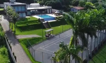 Fazenda à venda no agrobrasil, cachoeiras de macacu  por r$ 105.000