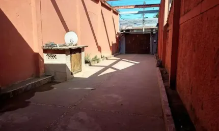 Casa com 5 quartos para alugar na avenida gladstone josé de oliveira, jardim são paulo, araruama, 515 m2 por r$ 2.900