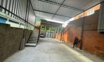 Barracão / galpão / depósito para alugar em guaratiba, rio de janeiro  por r$ 1.500