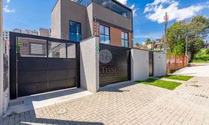 Casa em condomínio fechado com 3 quartos à venda na Rua Leon Tolstoi, 448, Lindóia, Curitiba, 147 m2 por R$ 679.000