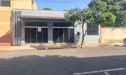 Salão Comercial à Venda, em Assis-SP, no centro da cidade - terreno 230m²