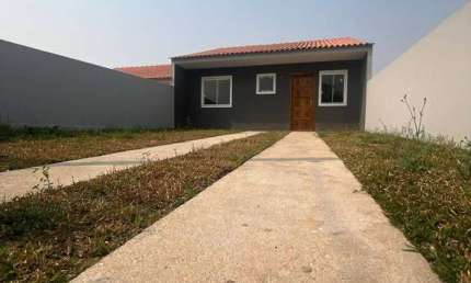 Casas nova com 3 quartos em Colombo pronta para morar