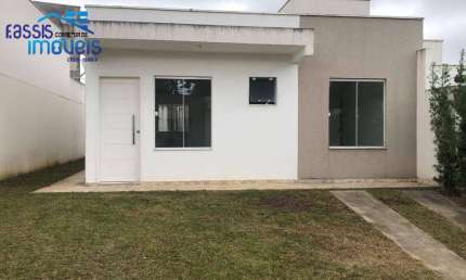 Excelente Casa com 3 qtos no São Dimas em Colombo DIRETO com construtora