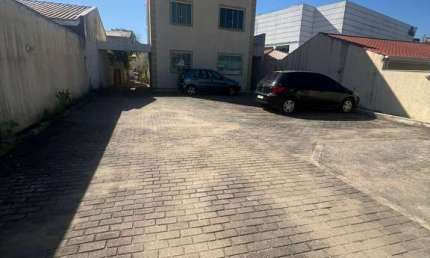 Apartamento com 2 quartos, sala amplificada, e Jardim no Bairro Rio Verde