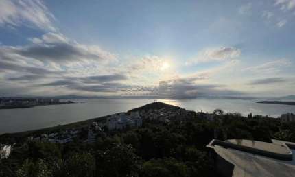 Casa em condomínio fechado com 6 quartos à venda na Rua Doutor Francisco Van de Sande, --, João Paulo, Florianópolis por R$ 13.000.000