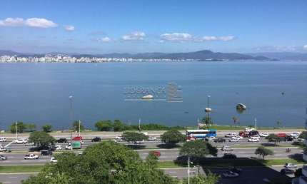 Apartamento com 4 quartos à venda na Rua Frei Caneca, --, Agronômica, Florianópolis por R$ 2.860.000
