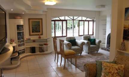 Casa em condomínio fechado com 6 quartos à venda na Rua Gécio de Souza e Silva, --, Sambaqui, Florianópolis por R$ 2.200.000