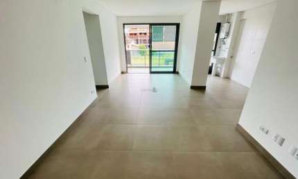 Apartamento com 3 quartos à venda na Rua Almíscar, --, Monte Verde, Florianópolis por R$ 890.000