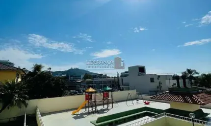 Apartamento com 3 quartos à venda na Rua João Pio Duarte Silva, --, Córrego Grande, Florianópolis por R$ 750.000