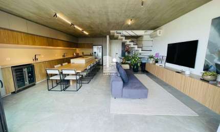 Casa em condomínio fechado com 3 quartos à venda na Rua Laurindo Januário da Silveira, --, Canto da Lagoa, Florianópolis por R$ 4.000.000