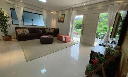 Casa com 5 quartos à venda na Rua Brejaúna, --, Itacorubi, Florianópolis por R$ 4.240.000