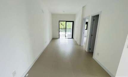 Apartamento com 2 quartos para alugar na Rua Padre Schrader, --, Agronômica, Florianópolis por R$ 5.460