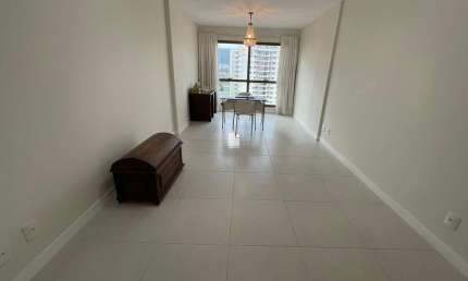 Sala comercial para alugar na Rua Santa Luzia, --, Trindade, Florianópolis por R$ 1.480