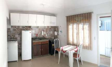 Kitnet / Stúdio para alugar na Rua Trajano Margarida, --, Trindade, Florianópolis por R$ 1.900