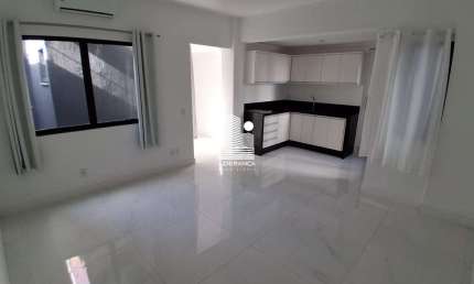 Apartamento com 1 quarto para alugar na Rua Arcipreste Paiva, --, Centro, Florianópolis por R$ 2.500