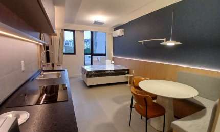 Apartamento com 1 quarto para alugar na Rua Professora Maria Flora Pausewang, --, Trindade, Florianópolis por R$ 3.900