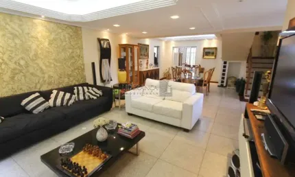 Casa com 3 quartos à venda na Rua Doutor João Carlos Barom Maurer, --, Córrego Grande, Florianópolis por R$ 3.050.000