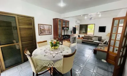 Casa com 4 quartos à venda na Rua Antônia Alves, --, Itaguaçu, Florianópolis por R$ 3.350.000