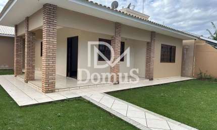 Casa com 3 quartos à venda no Jardim Gisela, Toledo 